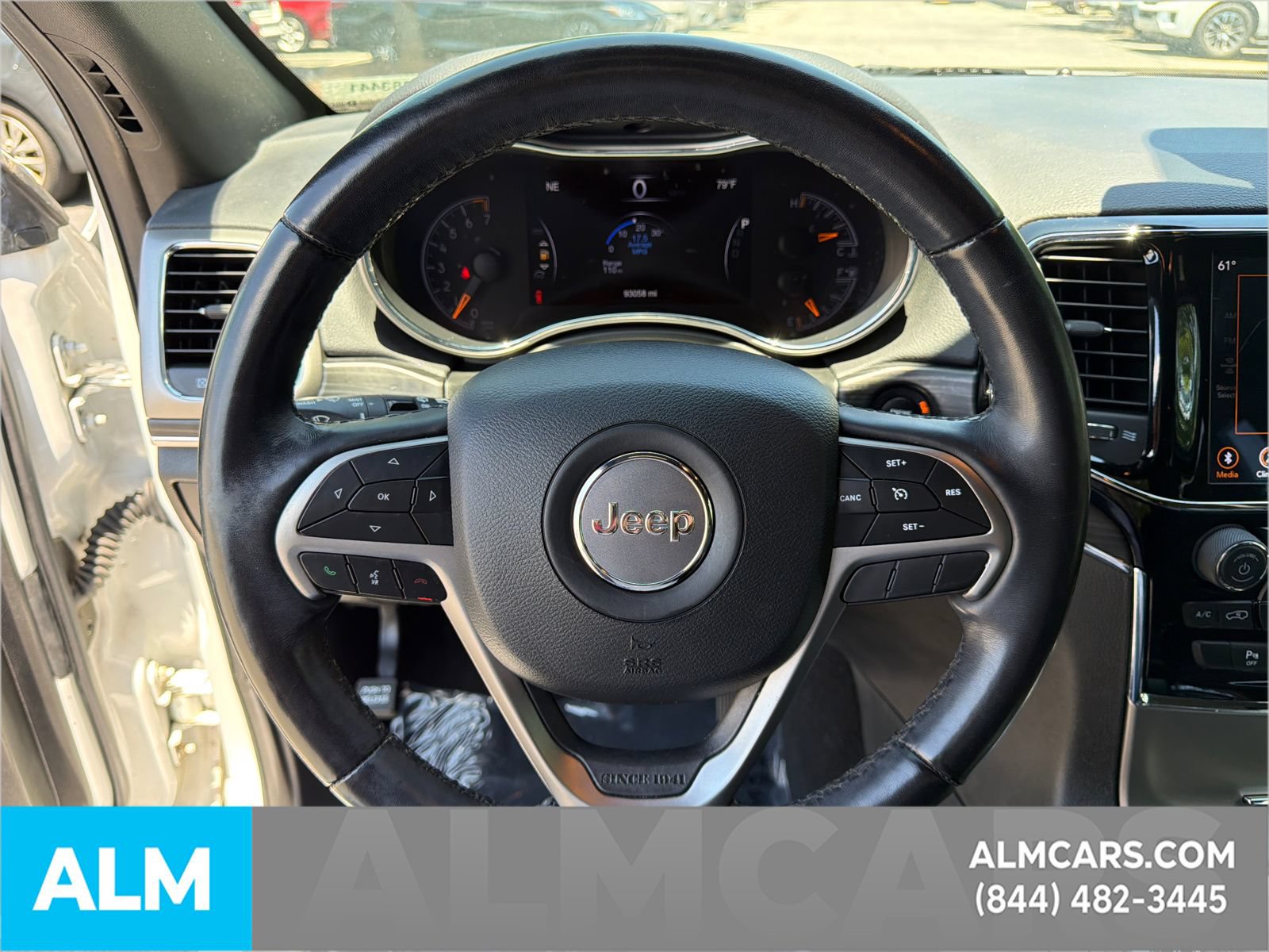 Used 2020 Jeep Grand Cherokee Limited AWD/4WD image 28