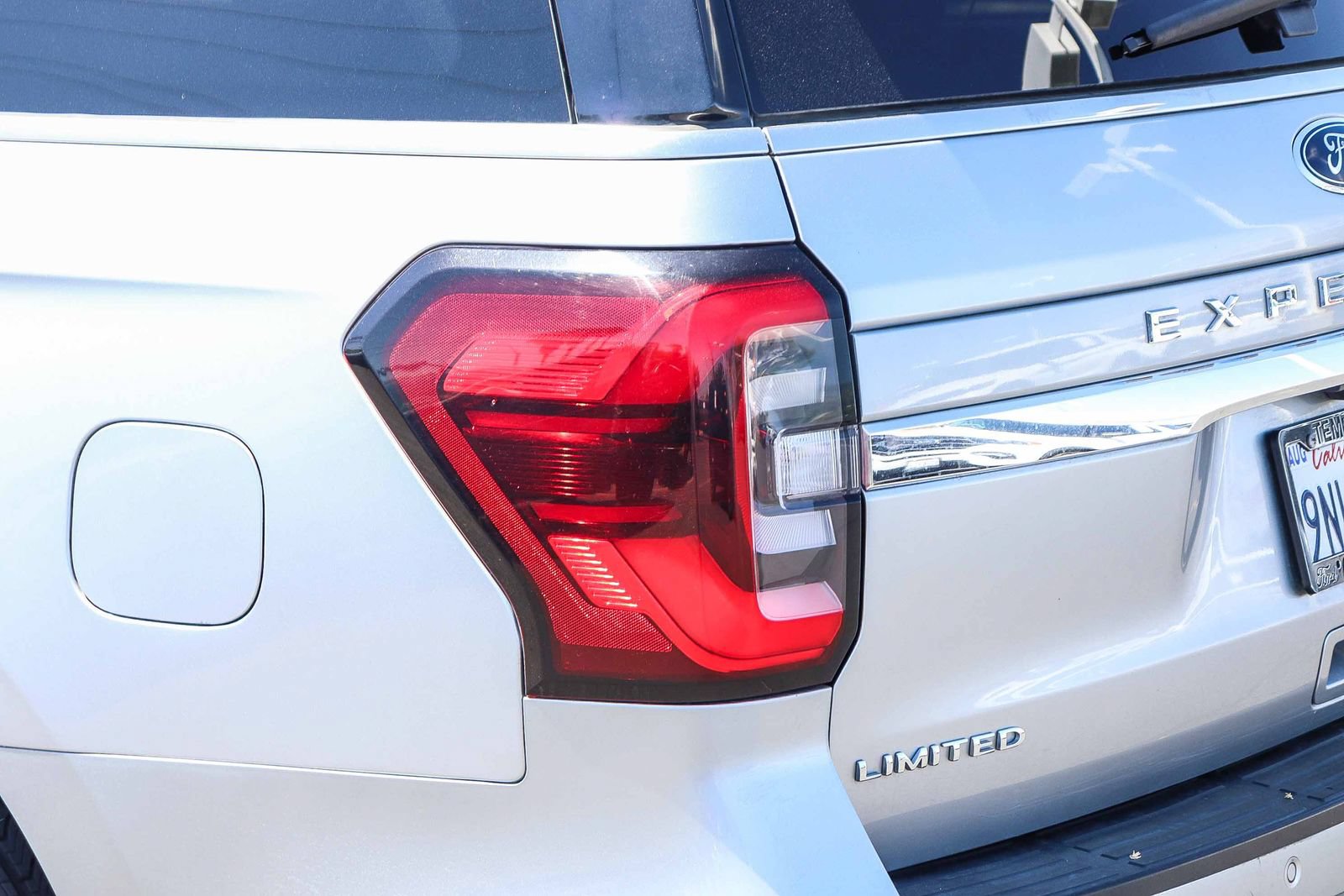 Certified 2022 Ford Expedition Max Limited AWD/4WD image 7