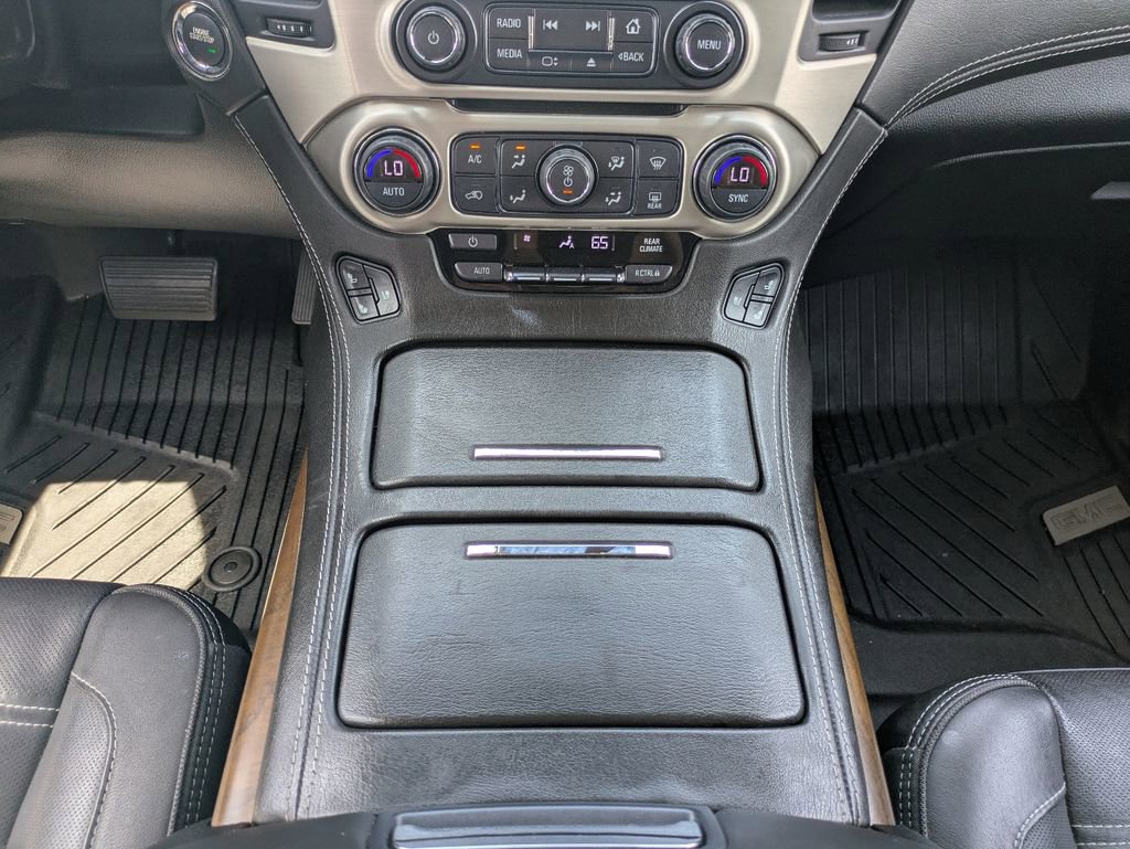 Used 2020 GMC Yukon Denali AWD/4WD image 19