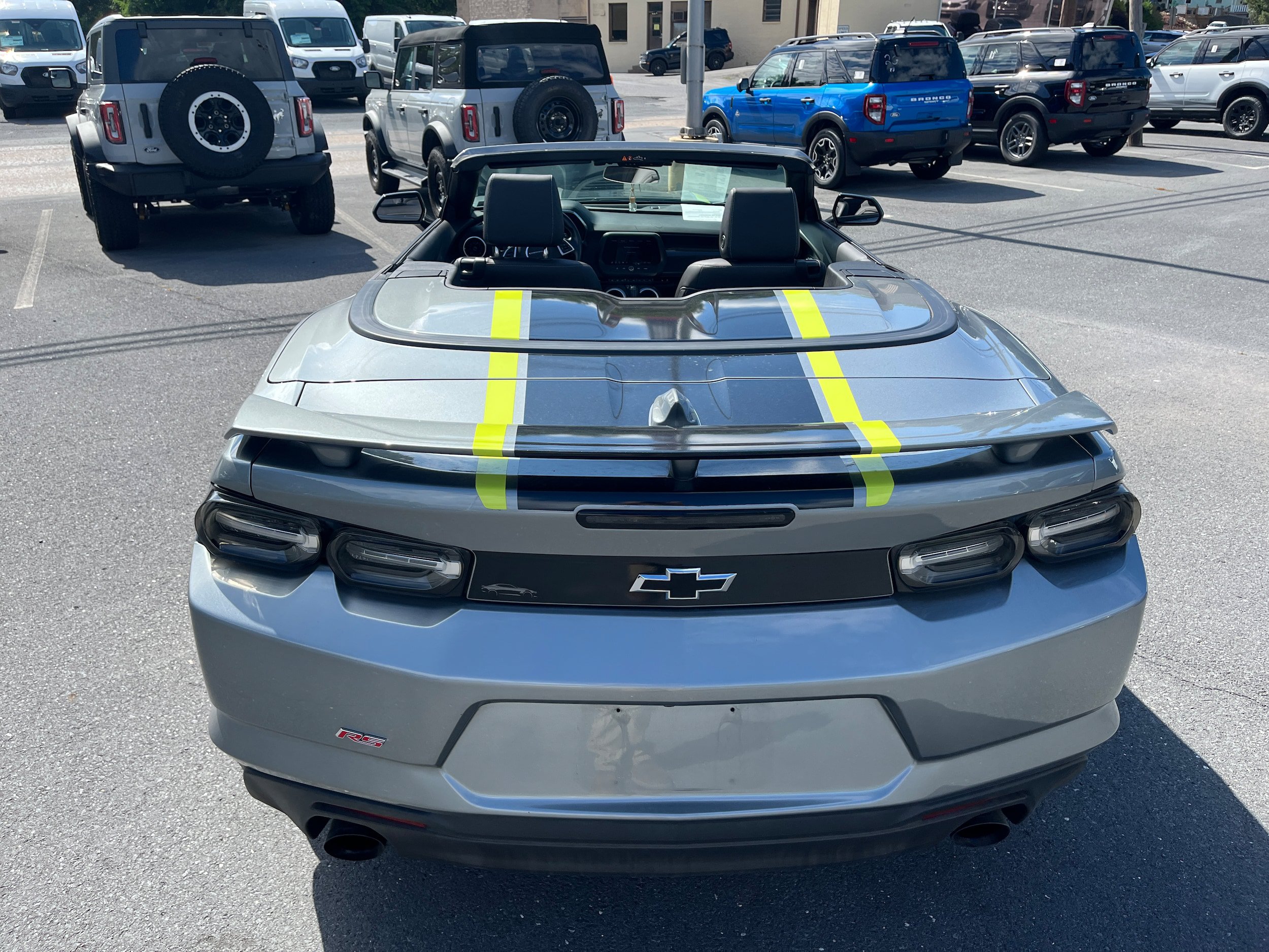 Used 2023 Chevrolet Camaro LT RWD image 16