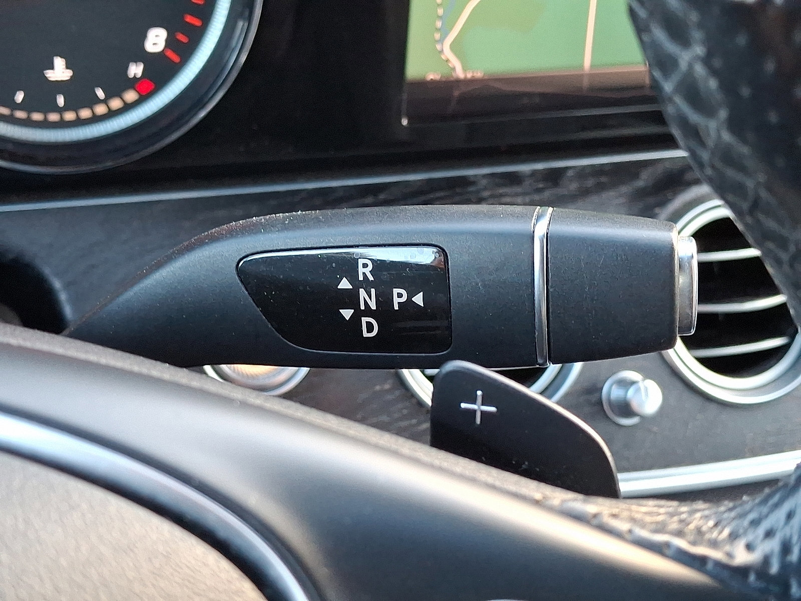 Used 2018 Mercedes-Benz E 300 4MATIC image 18