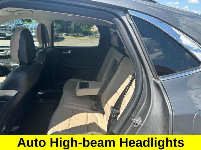 Certified 2022 Ford Escape Titanium AWD/4WD image 12