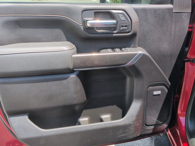 Used 2022 GMC Sierra 2500 AT4 w/ AT4 Premium Plus Package AWD/4WD image 13