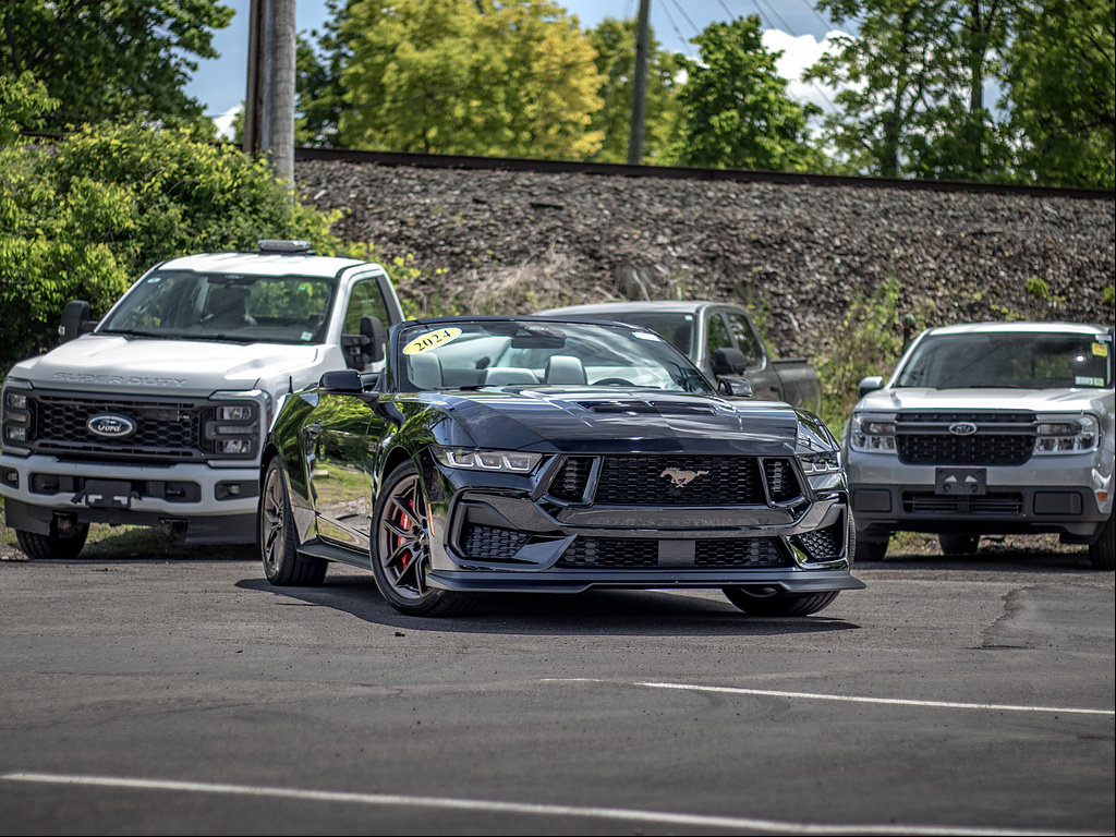 Certified 2024 Ford Mustang GT Premium RWD image 4