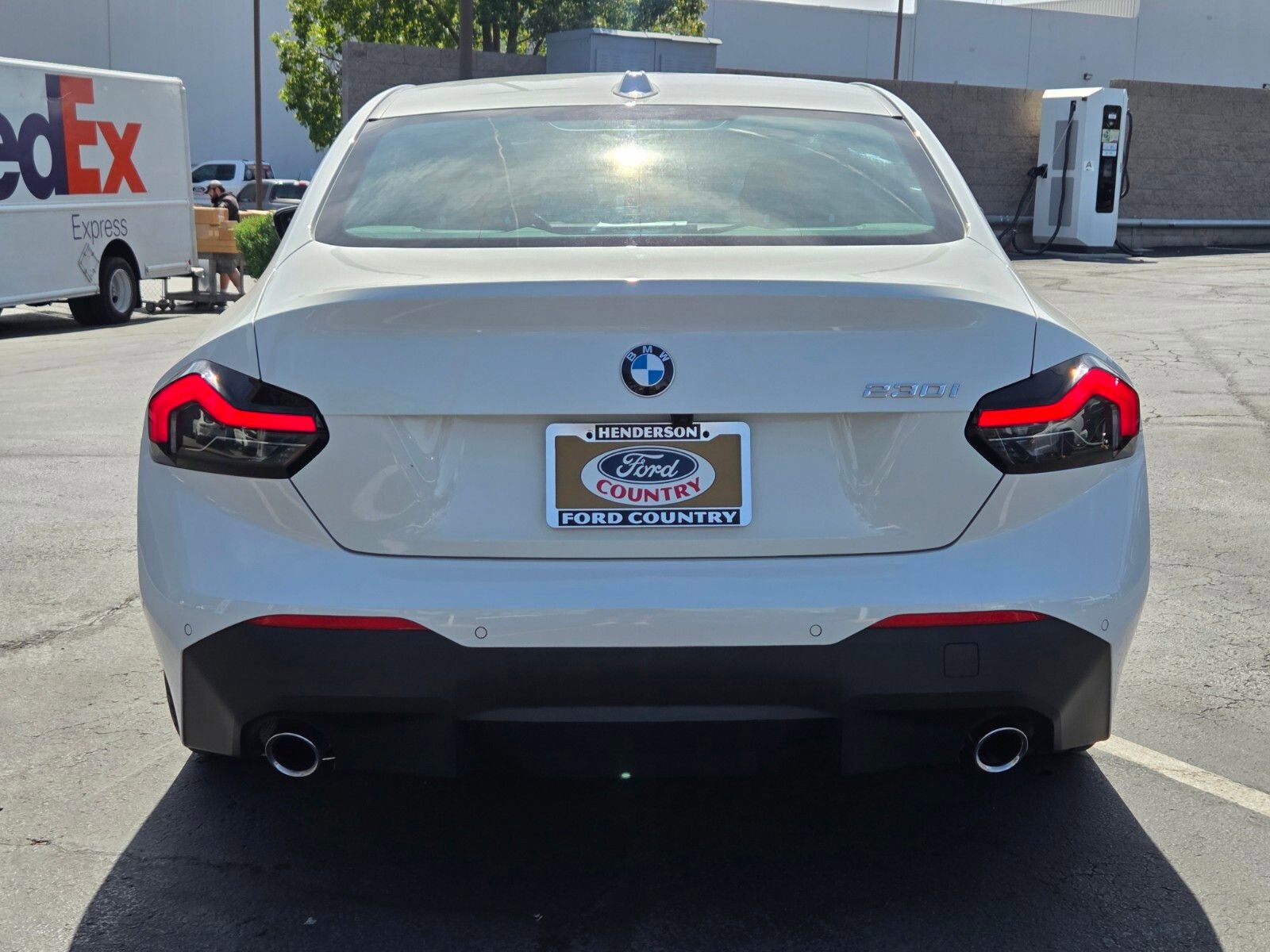 Used 2023 BMW 230i Coupe w/ Premium Package RWD image 5