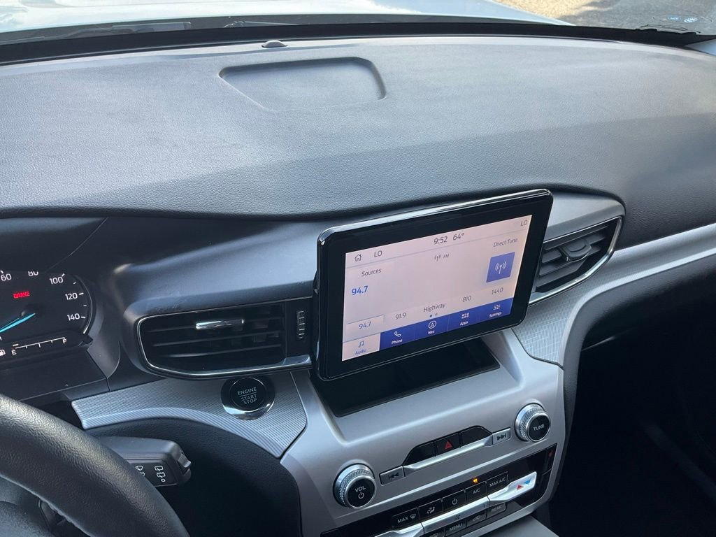 Certified 2022 Ford Explorer XLT w/ Equipment Group 202A image 88