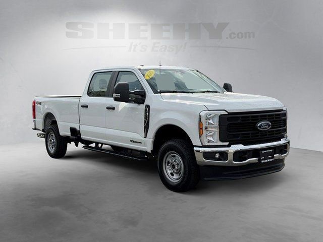 Certified 2025 Ford F250 XL w/ XL Chrome Package AWD/4WD image 8