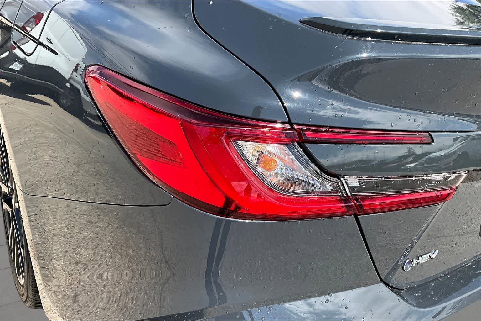 Used 2025 Toyota Camry SE FWD image 27