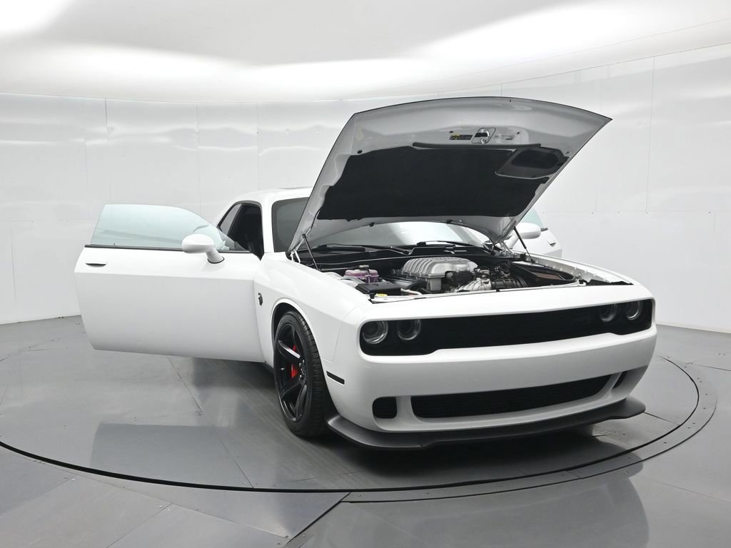 Used 2019 Dodge Challenger SRT Hellcat w/ Laguna Leather Package image 55