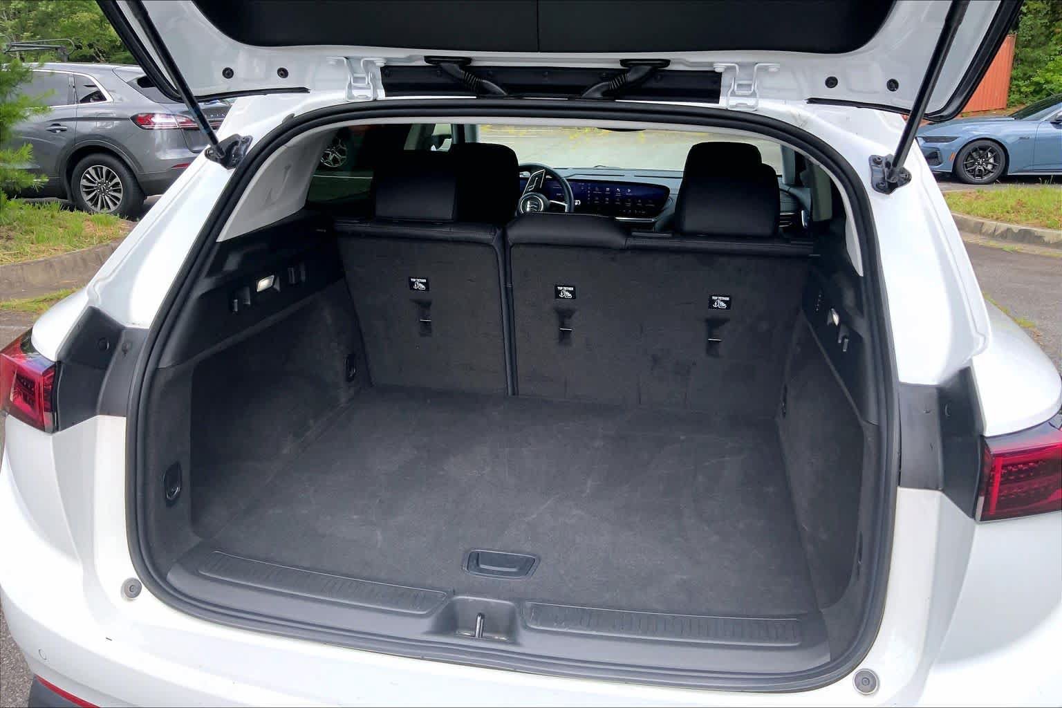 Used 2025 Buick Envision Preferred AWD/4WD image 32