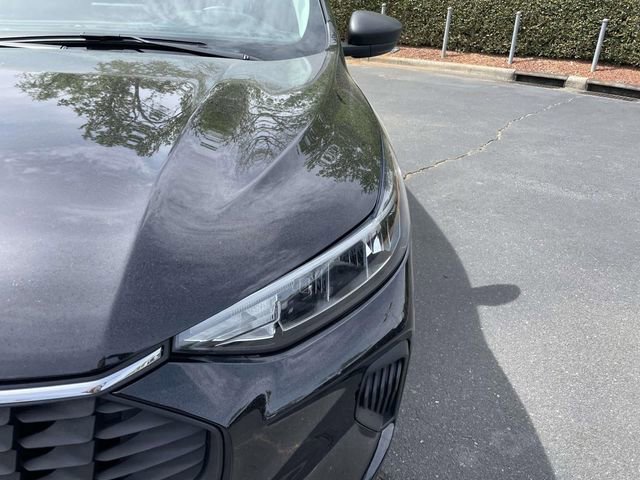 Certified 2023 Ford Escape Active w/ Cold Weather Package image 35