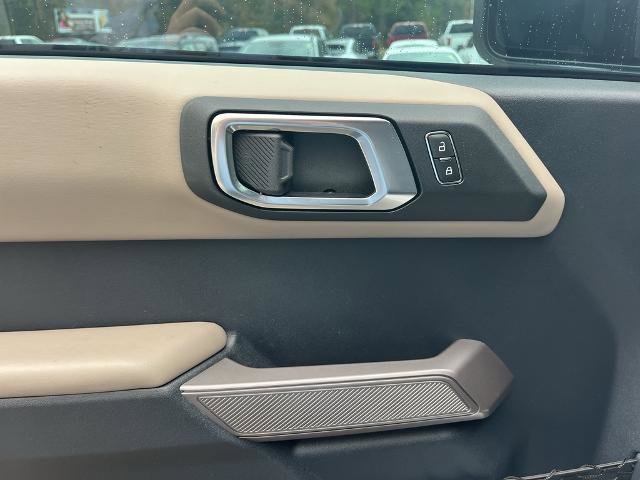 Certified 2023 Ford Bronco Wildtrak image 15