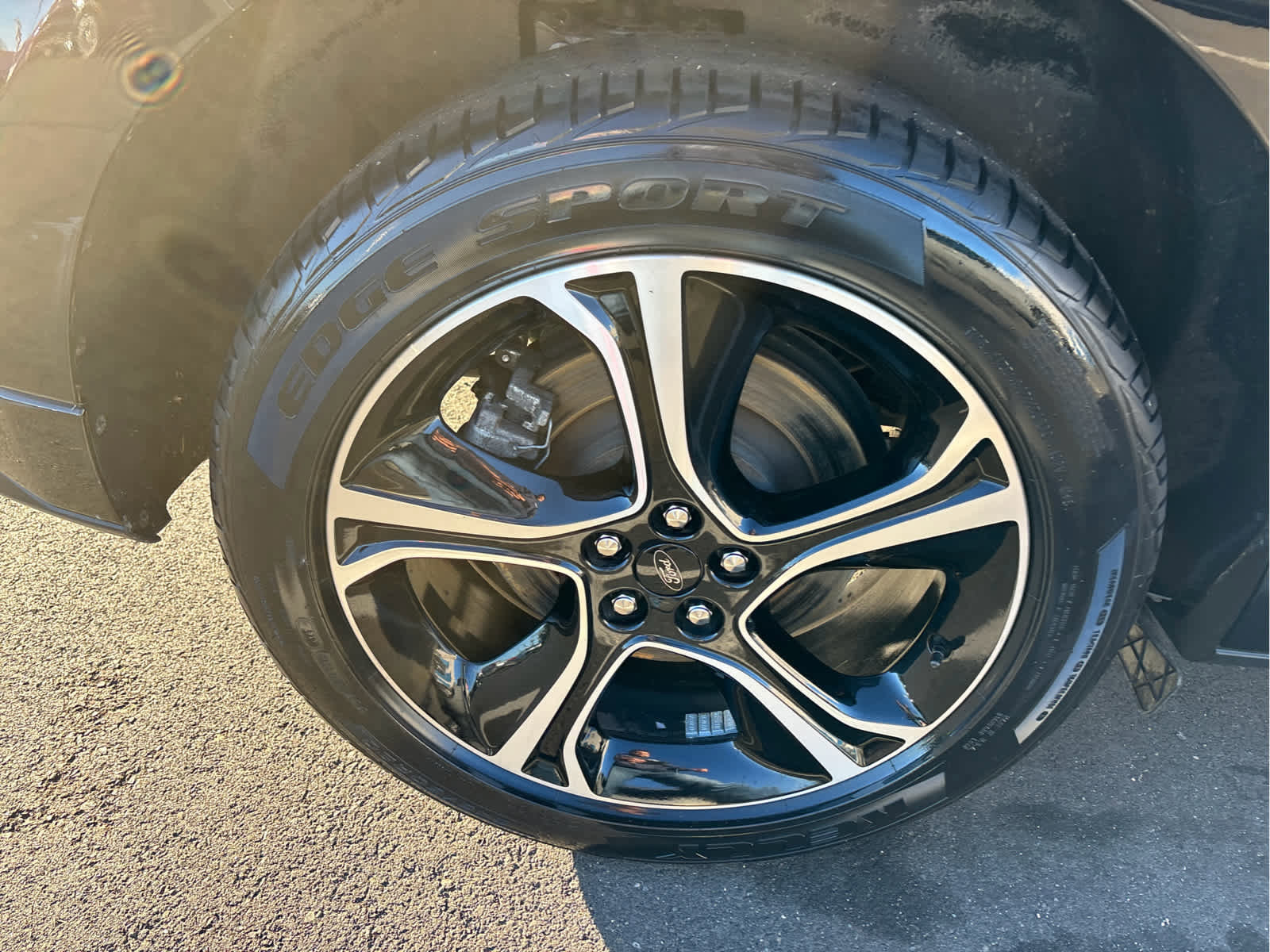 Certified 2022 Ford Edge ST image 32