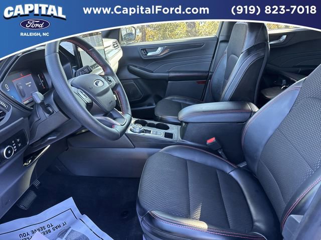 Certified 2025 Ford Escape ST-Line Elite w/ Tech Pack #1 image 17
