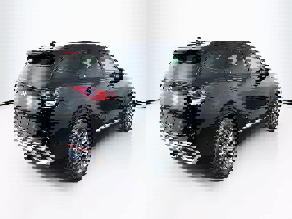 Used 2023 Kia Sportage SX image 5