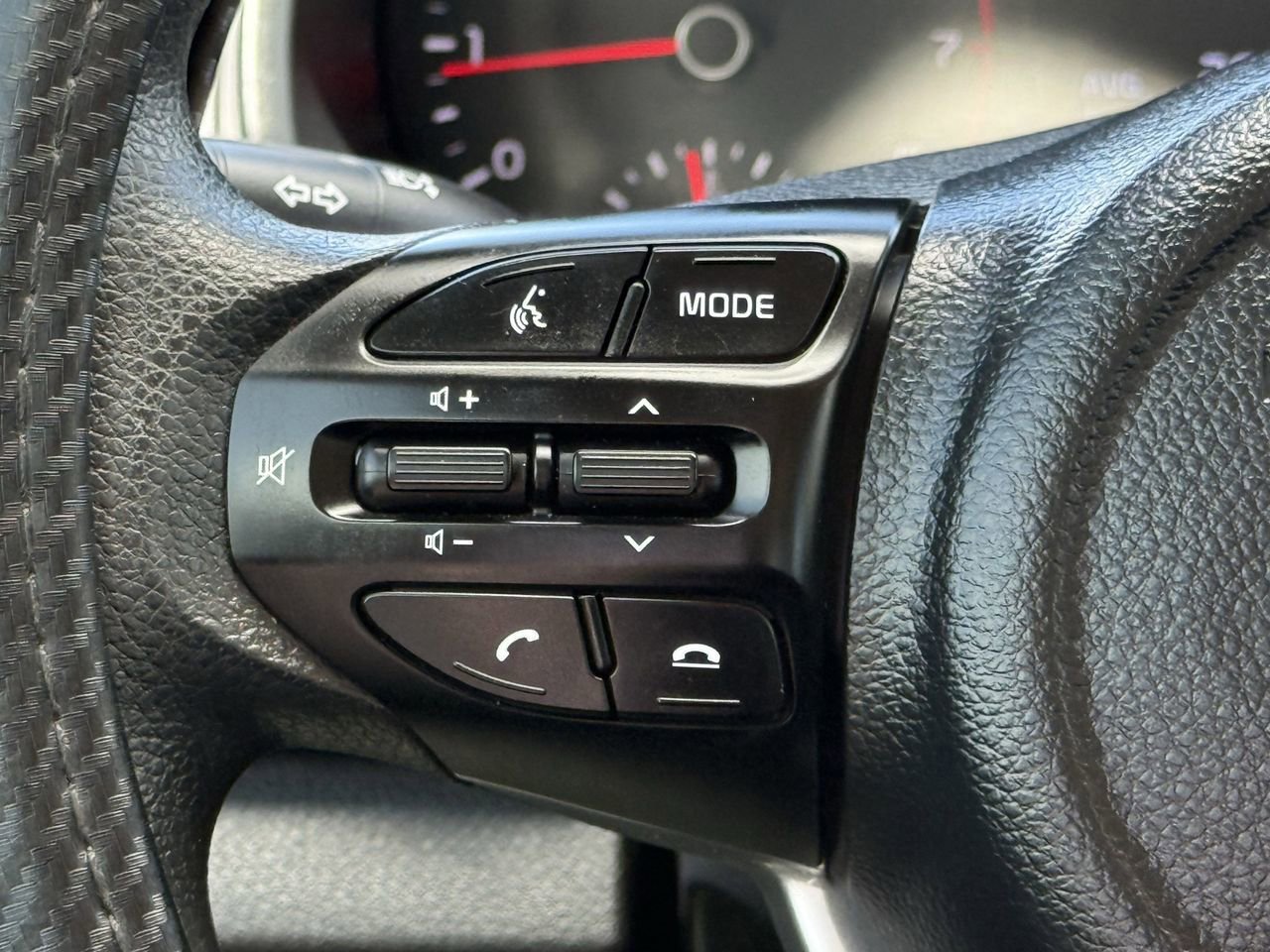 Used 2023 Kia Rio S FWD image 13