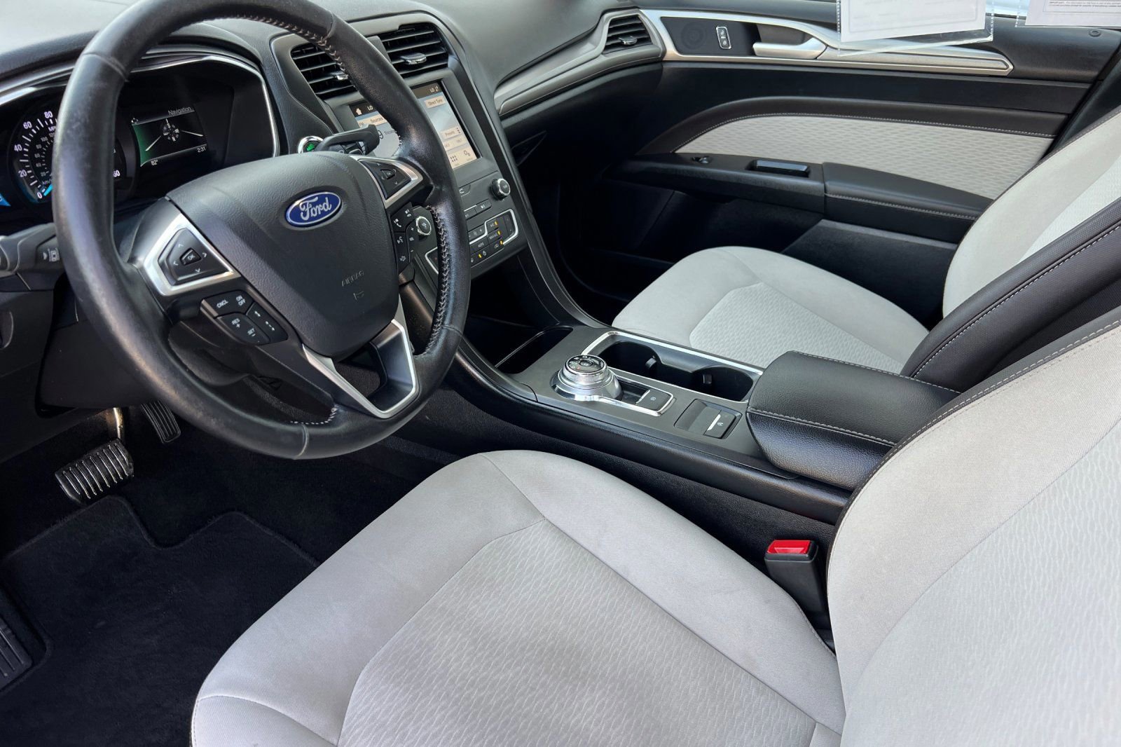 Certified 2019 Ford Fusion SE w/ Equipment Group 151A image 11