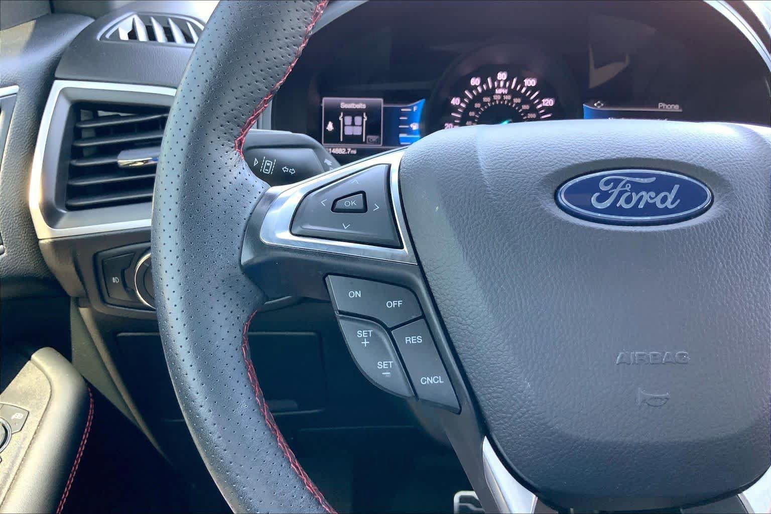 Certified 2024 Ford Edge ST-Line AWD/4WD image 23