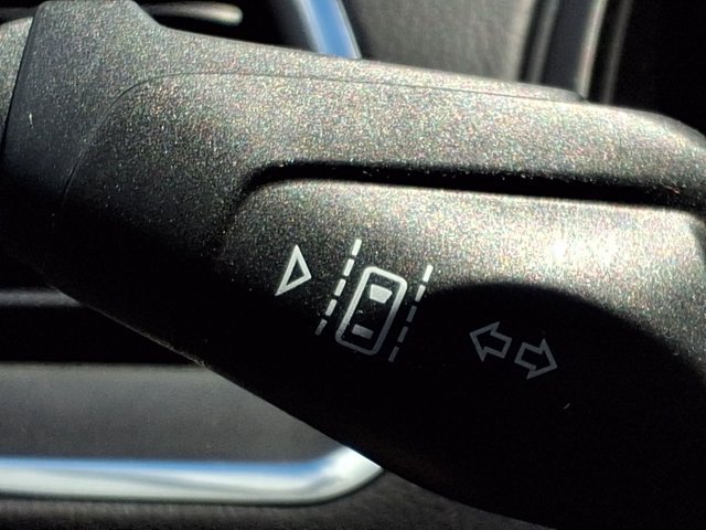 Certified 2024 Ford Edge Titanium AWD/4WD image 17