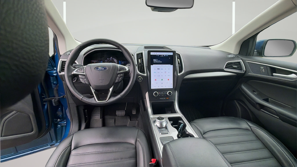 Certified 2024 Ford Edge SEL w/ Convenience Package AWD/4WD image 16