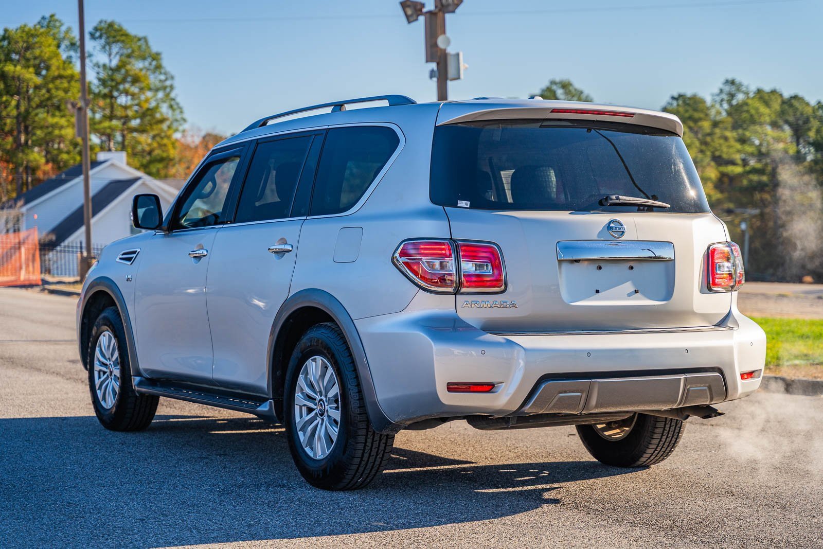 Used 2020 Nissan Armada SV w/ Driver Package image 5