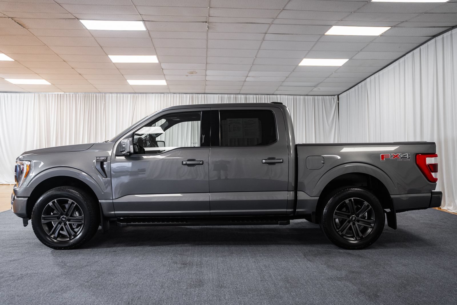 Certified 2021 Ford F150 Lariat w/ Equipment Group 502A High AWD/4WD image 4