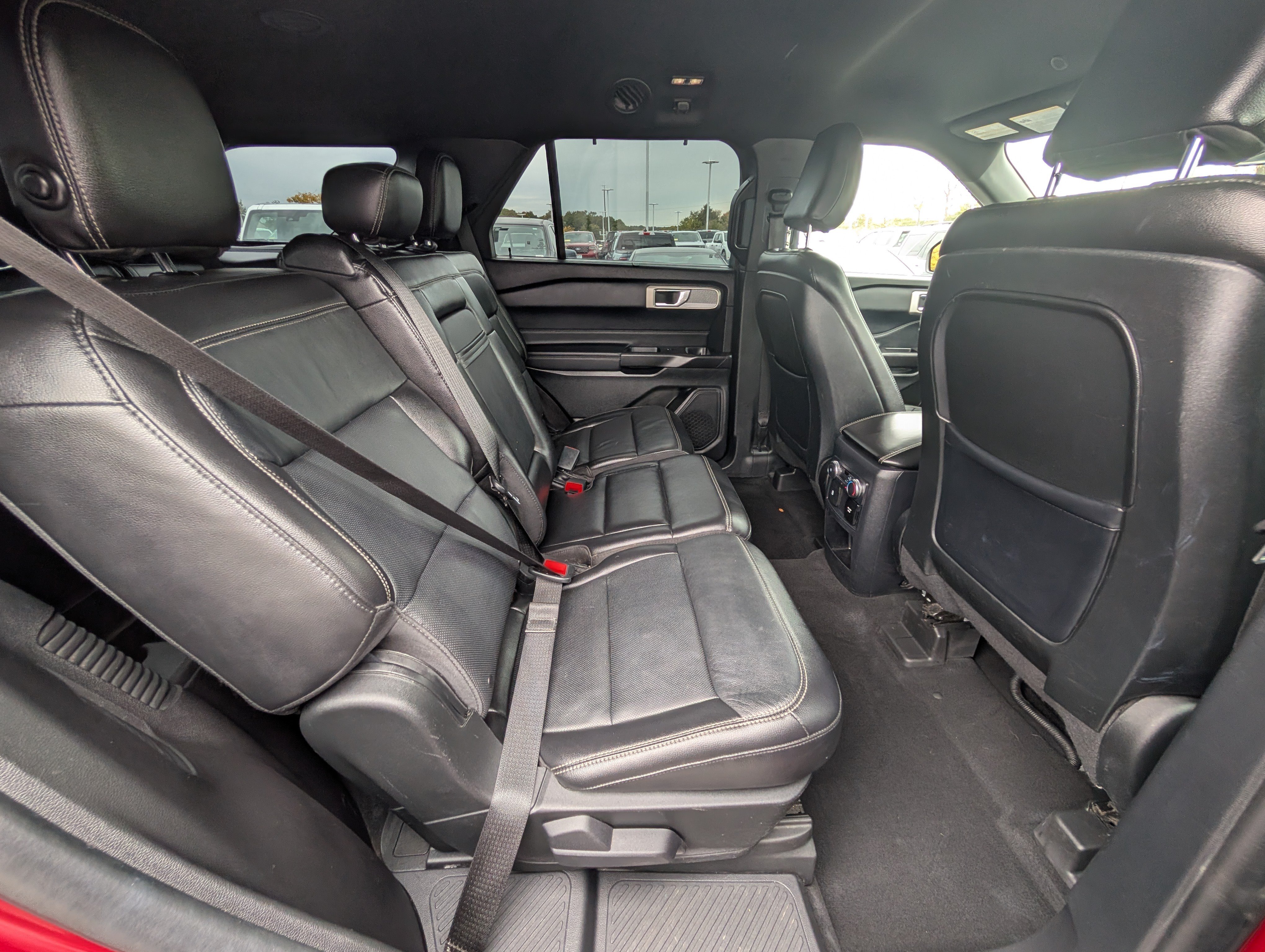 Certified 2020 Ford Explorer Limited AWD/4WD image 13