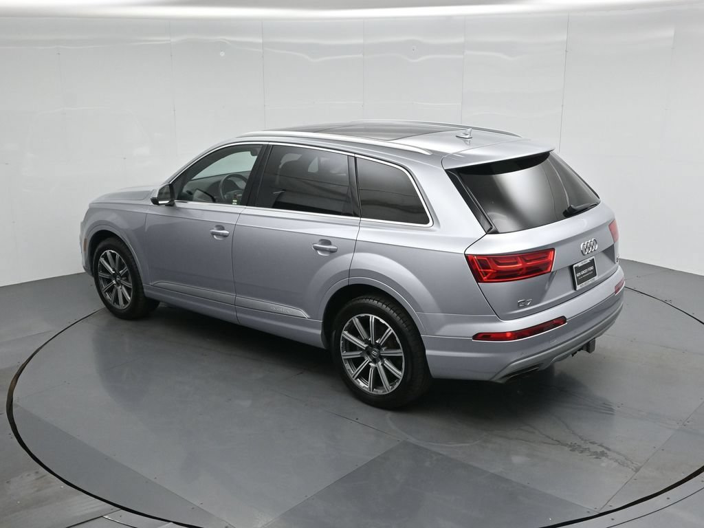 Used 2017 Audi Q7 3.0T Premium Plus w/ Premium Plus Package AWD/4WD image 46