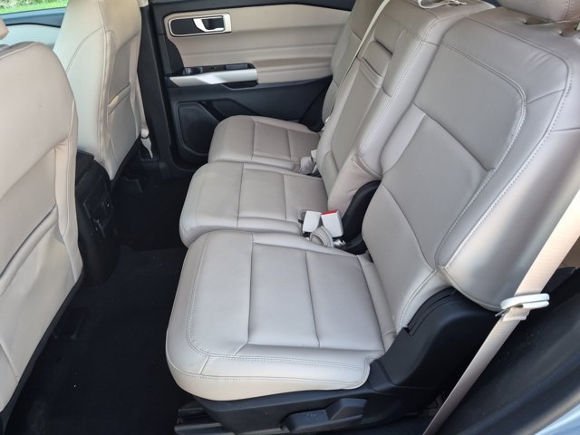 Certified 2023 Ford Explorer XLT w/ Equipment Group 202A RWD image 28