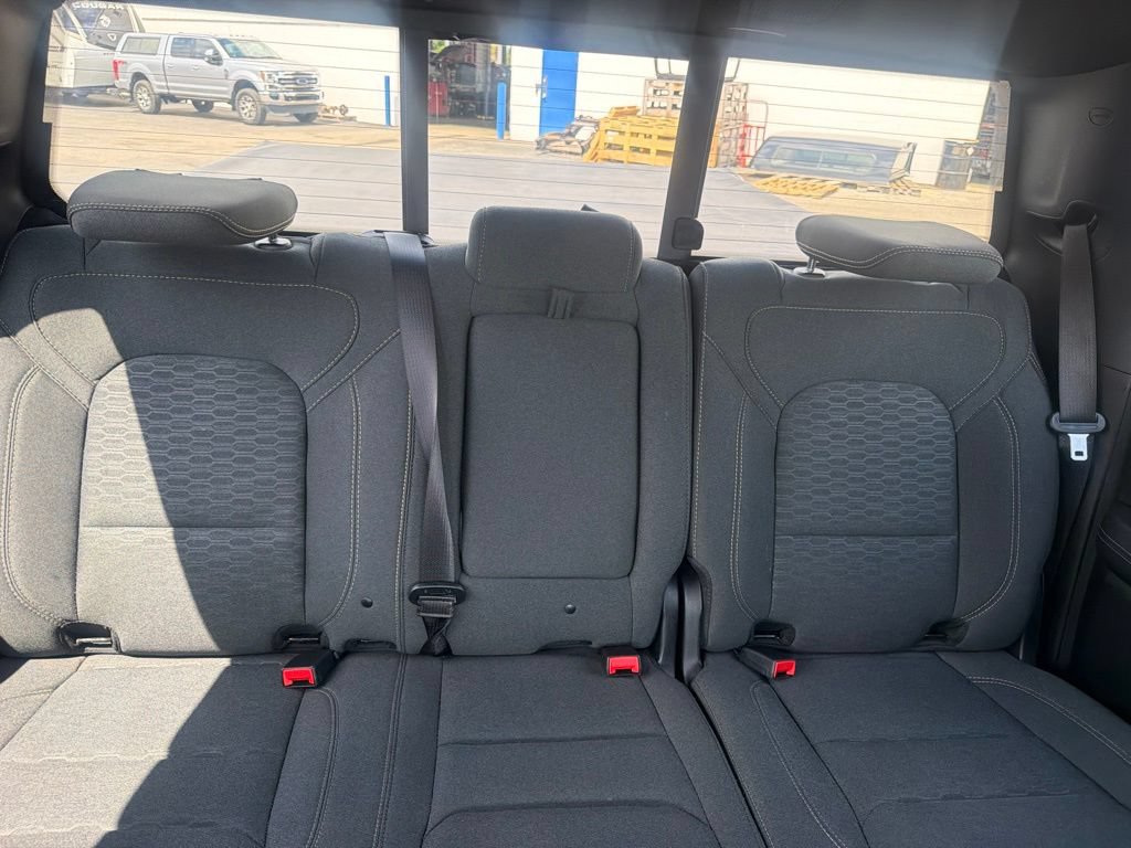 Used 2025 RAM 1500 Big Horn AWD/4WD image 47