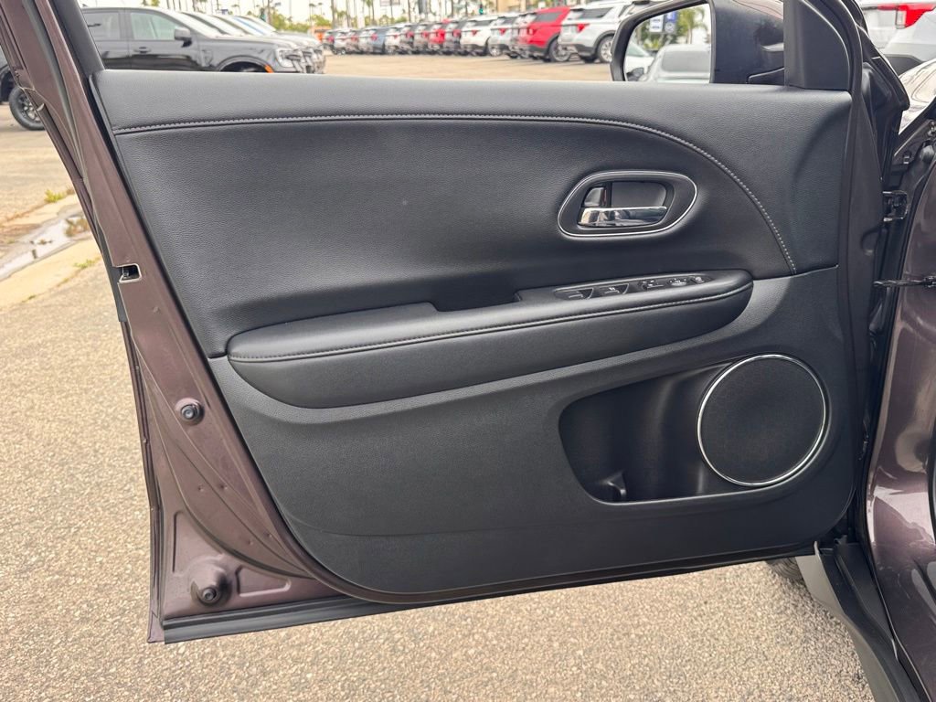 Used 2021 Honda HR-V EX-L image 15