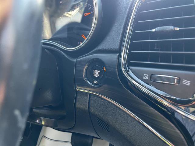 Used 2020 Jeep Grand Cherokee Limited AWD/4WD image 25