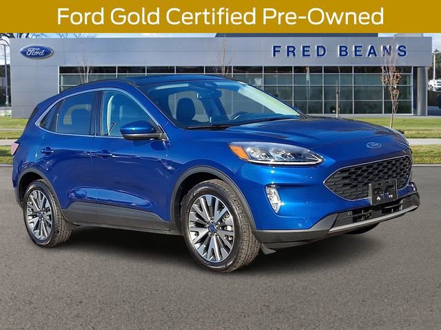Certified 2022 Ford Escape Titanium image 6