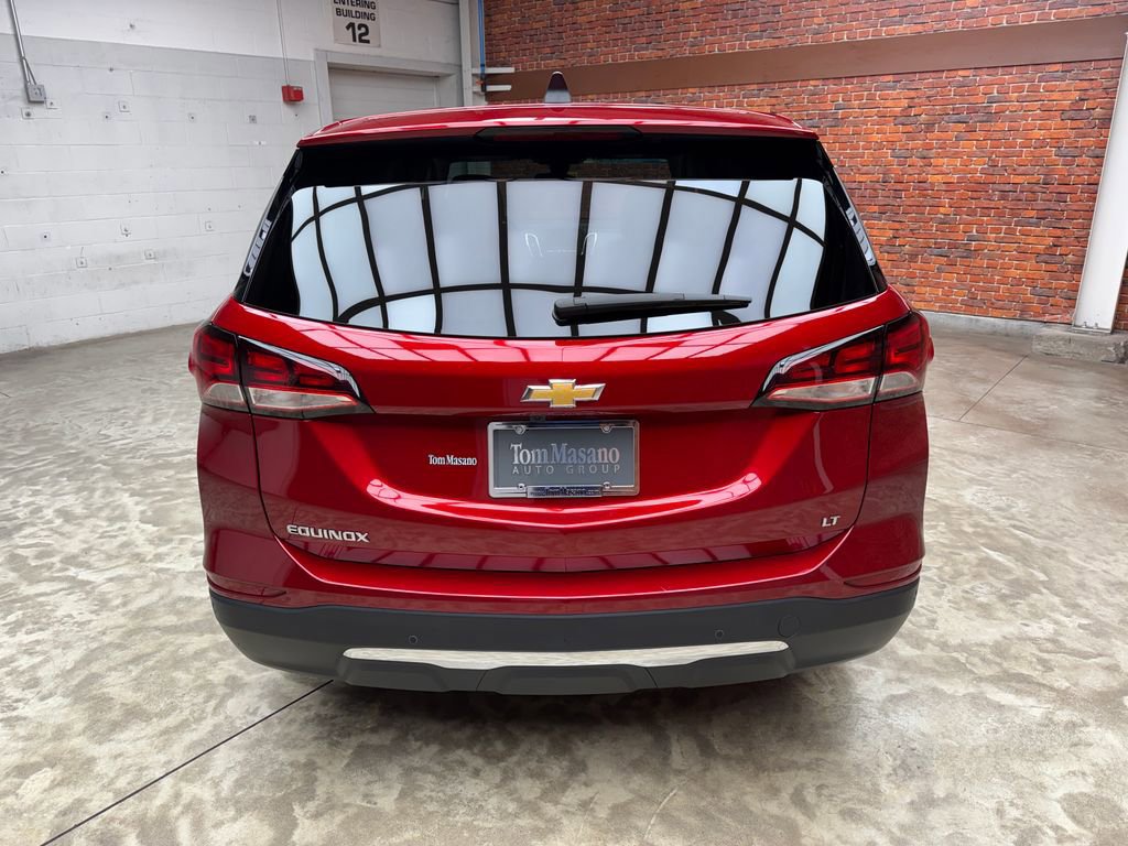 Used 2023 Chevrolet Equinox LT FWD image 3