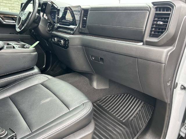 Used 2024 Chevrolet Silverado 1500 RST AWD/4WD image 22