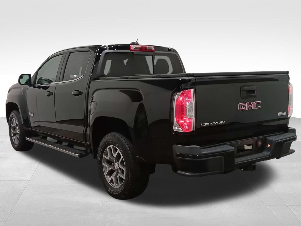 Used 2017 GMC Canyon SLE w/ All Terrain Package AWD/4WD image 7