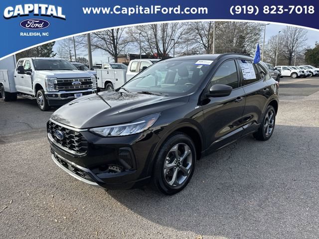 Certified 2023 Ford Escape ST-Line w/ Tech Pack #1 image 2