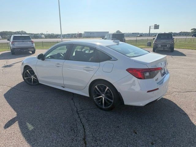 Used 2024 Honda Civic Touring image 7