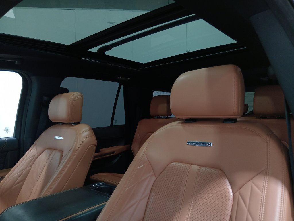 Certified 2022 Ford Expedition Max Platinum AWD/4WD image 17