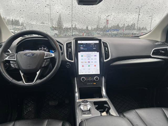 Certified 2022 Ford Edge Titanium w/ Class II Trailer Tow Package image 6