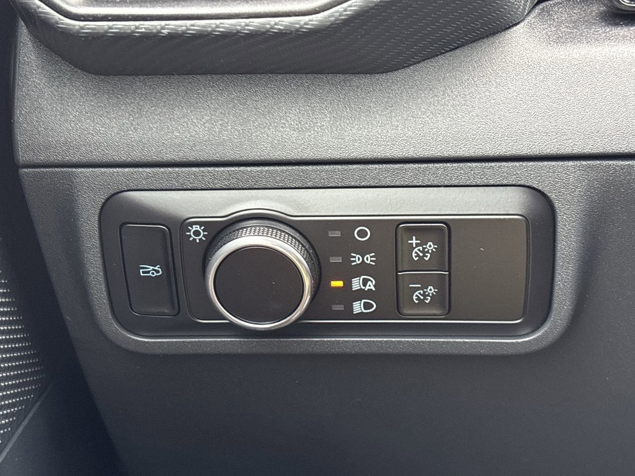 Certified 2024 Ford Mustang Coupe RWD image 24
