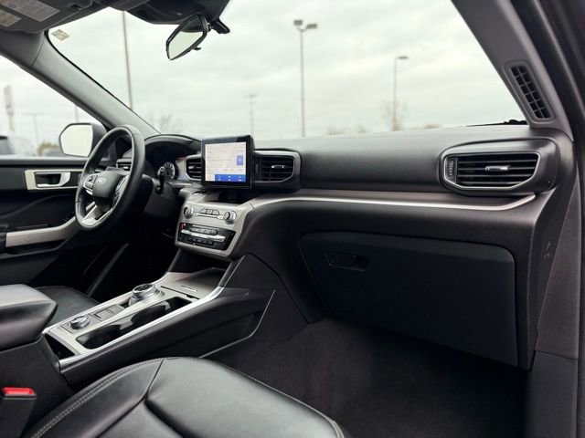 Certified 2023 Ford Explorer XLT w/ Equipment Group 202A image 20