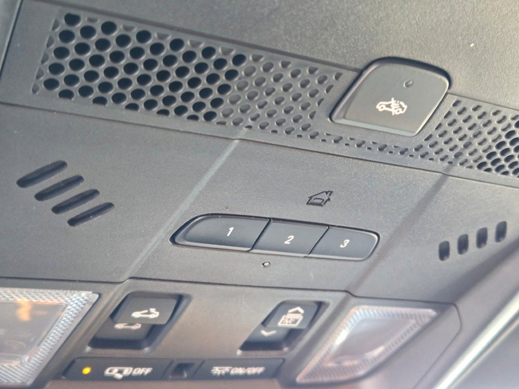 Used 2021 Cadillac XT5 Premium Luxury image 29