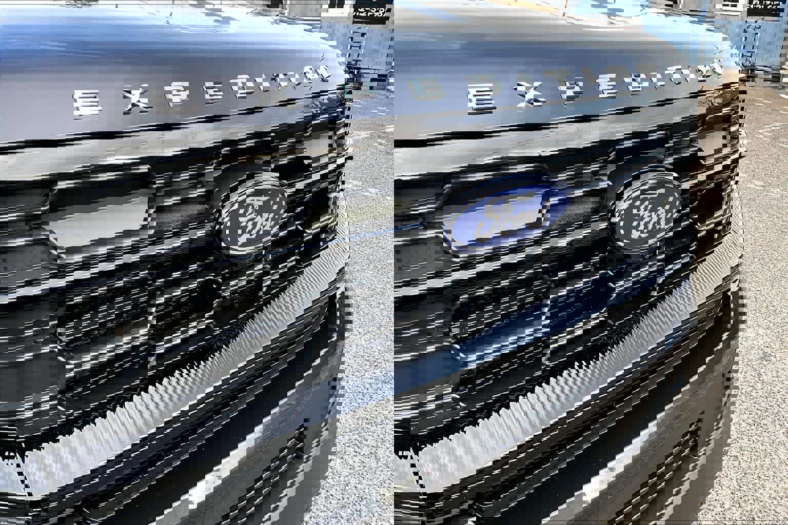 Certified 2025 Ford Expedition Max Active image 30