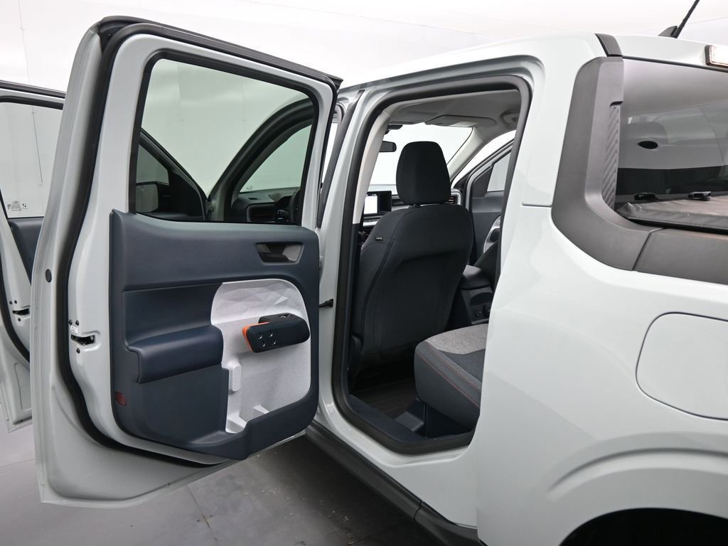 Certified 2024 Ford Maverick XLT w/ XLT Luxury Package image 45