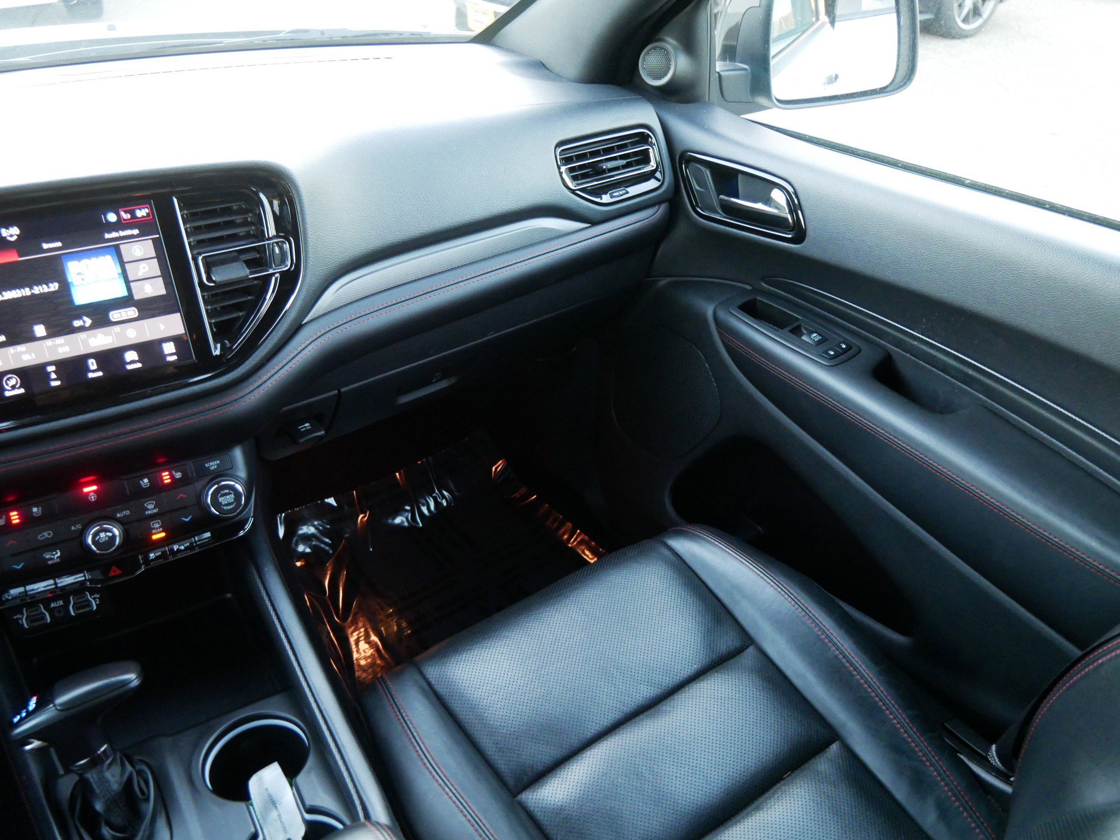 Used 2024 Dodge Durango GT image 11