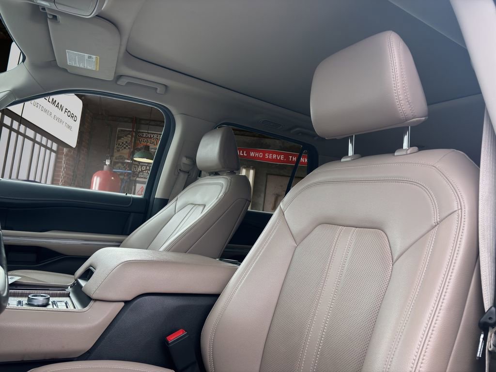 Certified 2024 Ford Expedition Limited image 16