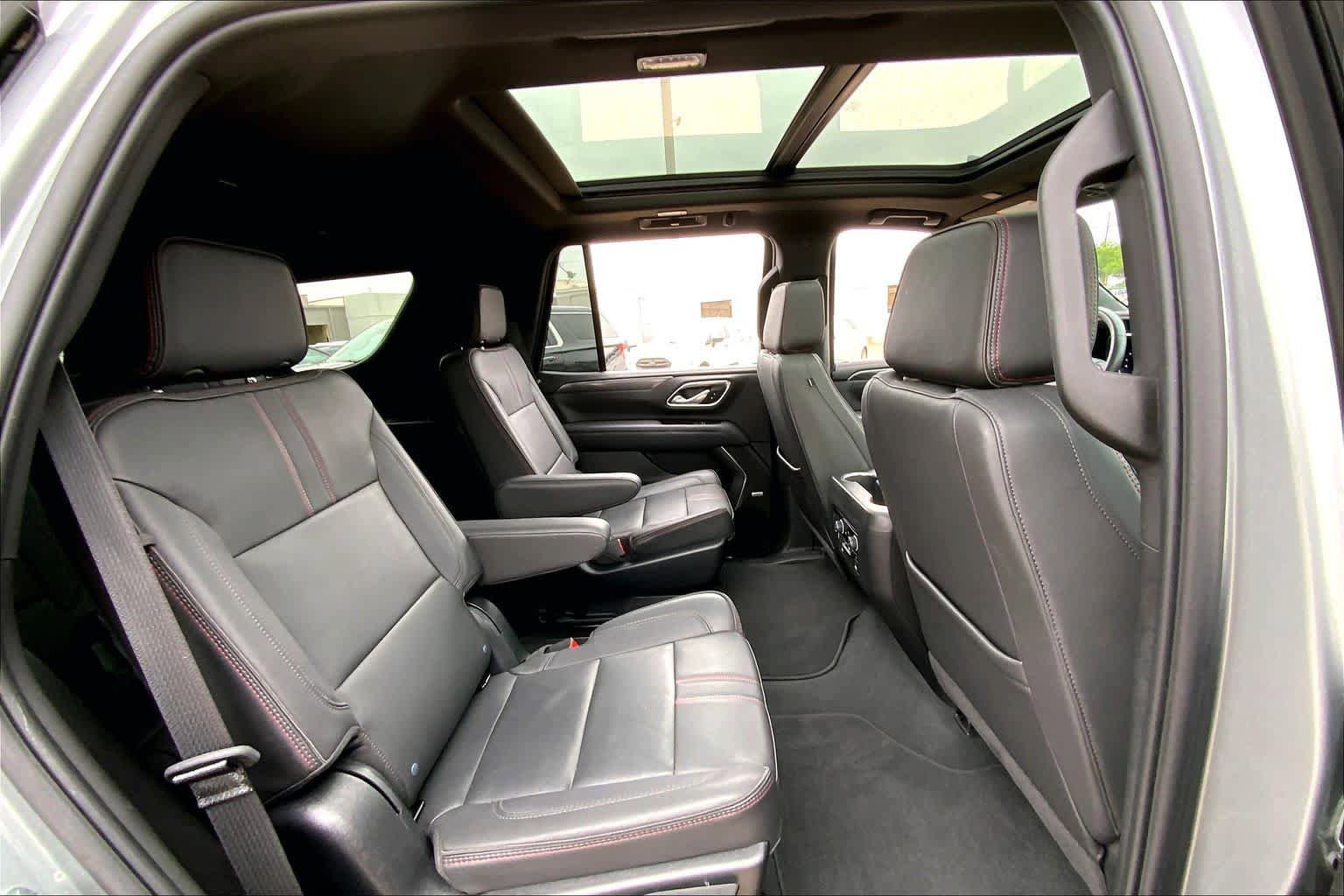 Used 2023 Chevrolet Tahoe RST w/ Luxury Package AWD/4WD image 20