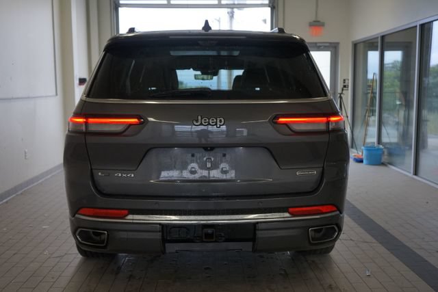 Used 2022 Jeep Grand Cherokee L Overland w/ Luxury Tech Group IV AWD/4WD image 12