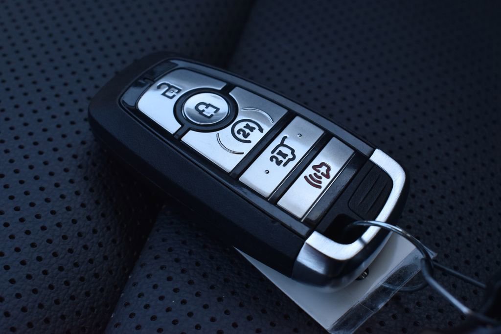 Certified 2022 Ford Escape SEL image 14